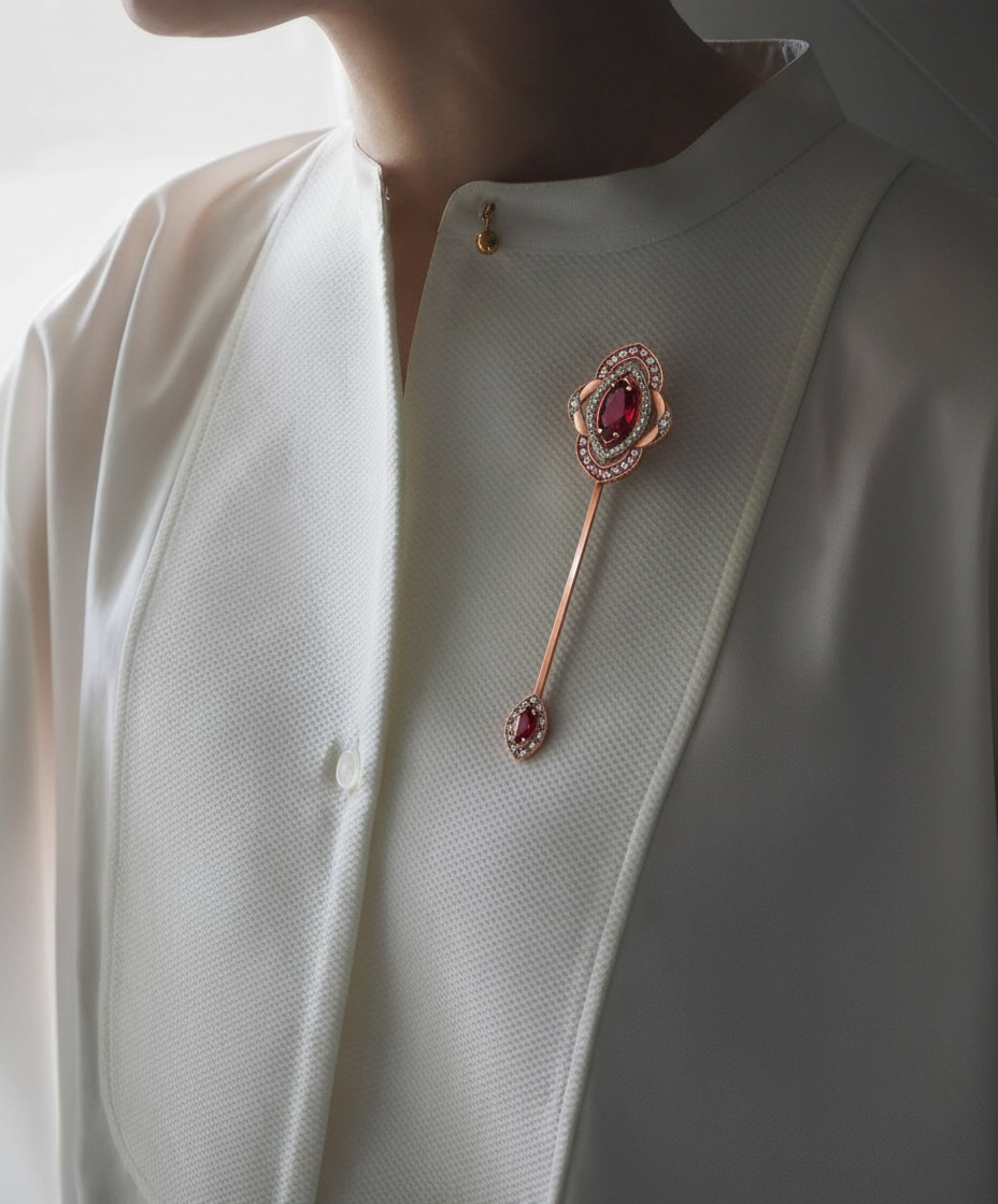 Брошь - игла "Фернан" с рубинами и конъячными бриллиантами